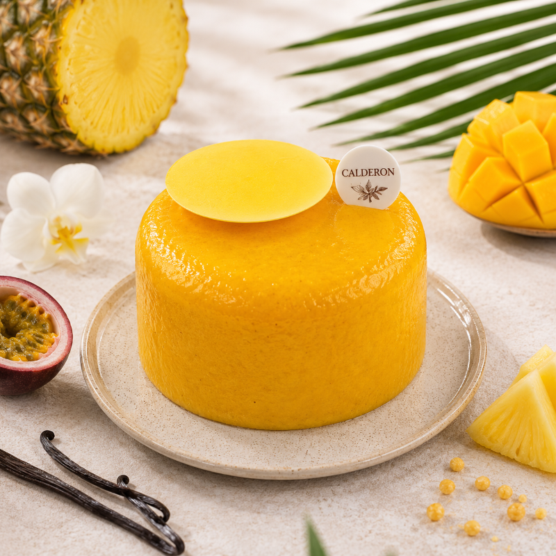 Victoria – Entremets Ananas Coco Vanille | Calderon Pâtissier