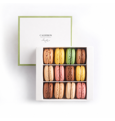 Coffret 12 macarons artisanaux | Calderon - Saint Raphaël | & Cannes.