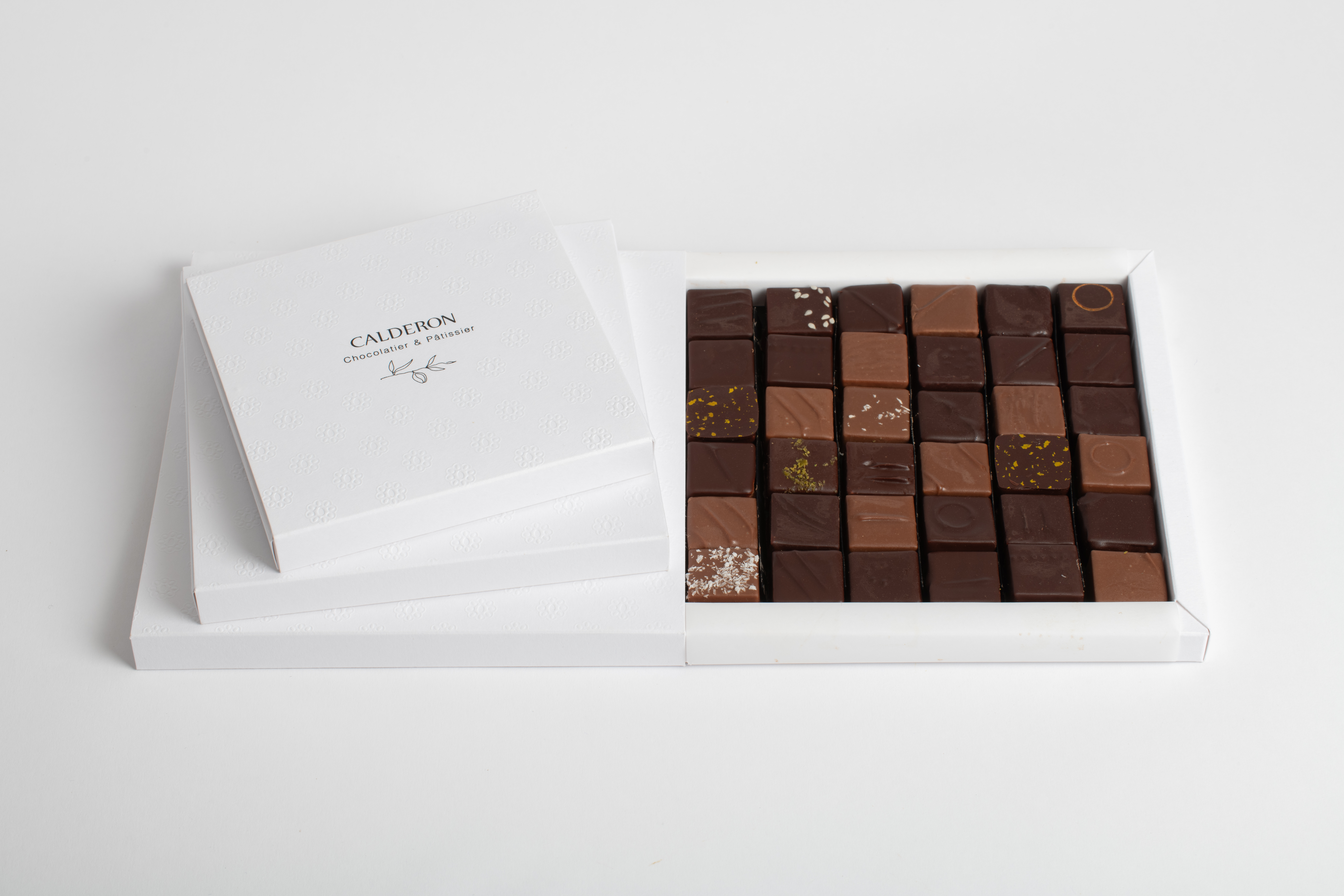 Ballotin de chocolats Calderon personnalisable, plusieurs tailles et logo client